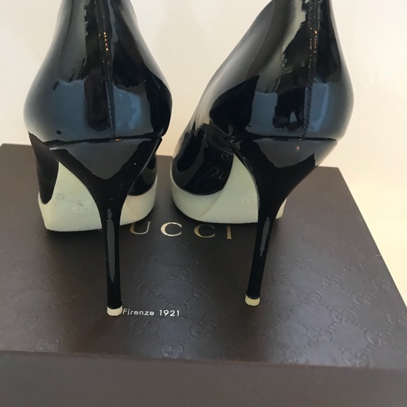 Gucci patent platform pumps (💯 authentic) - Picture 3 of 4